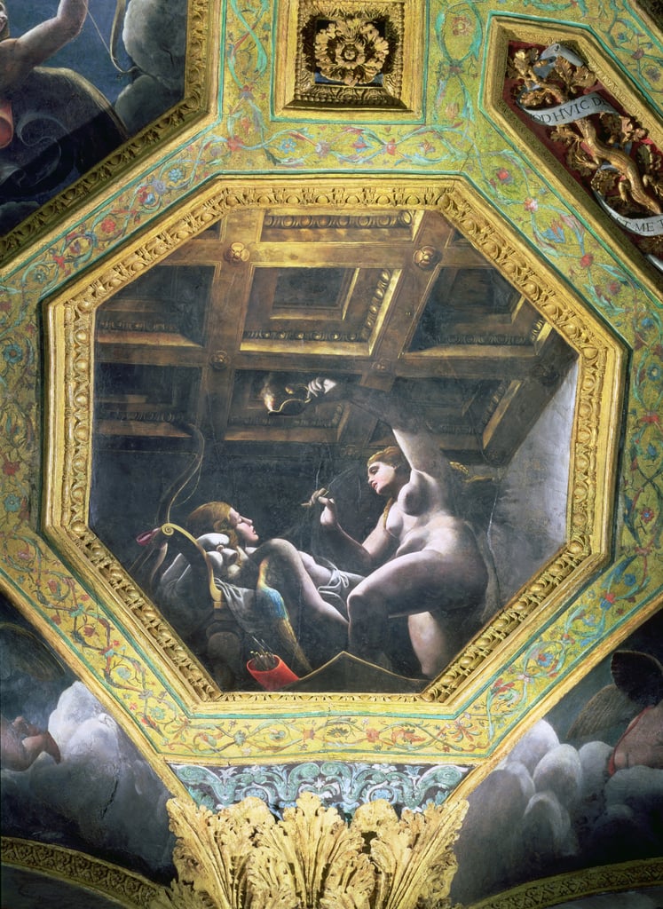 Psiche vede Cupido mentre dorme, soffitto a cassettoni della Sala di Amore  e Psiche, 1528 (olio su stucco)