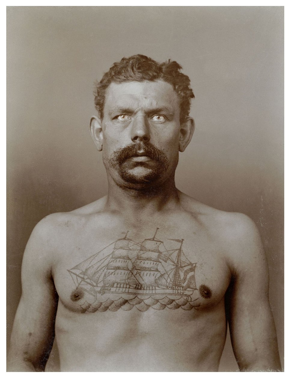 Uomo tatuato, circa 1898 da Unknown