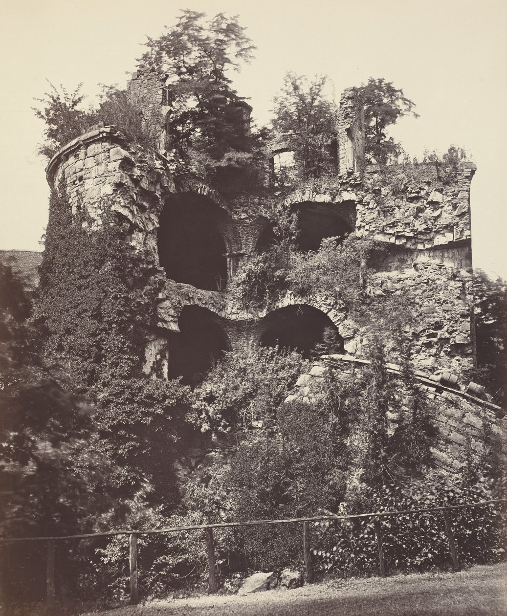 La torre esplosa, Castello di Heidelberg, c. 1865 (foto) da Adolphe Braun