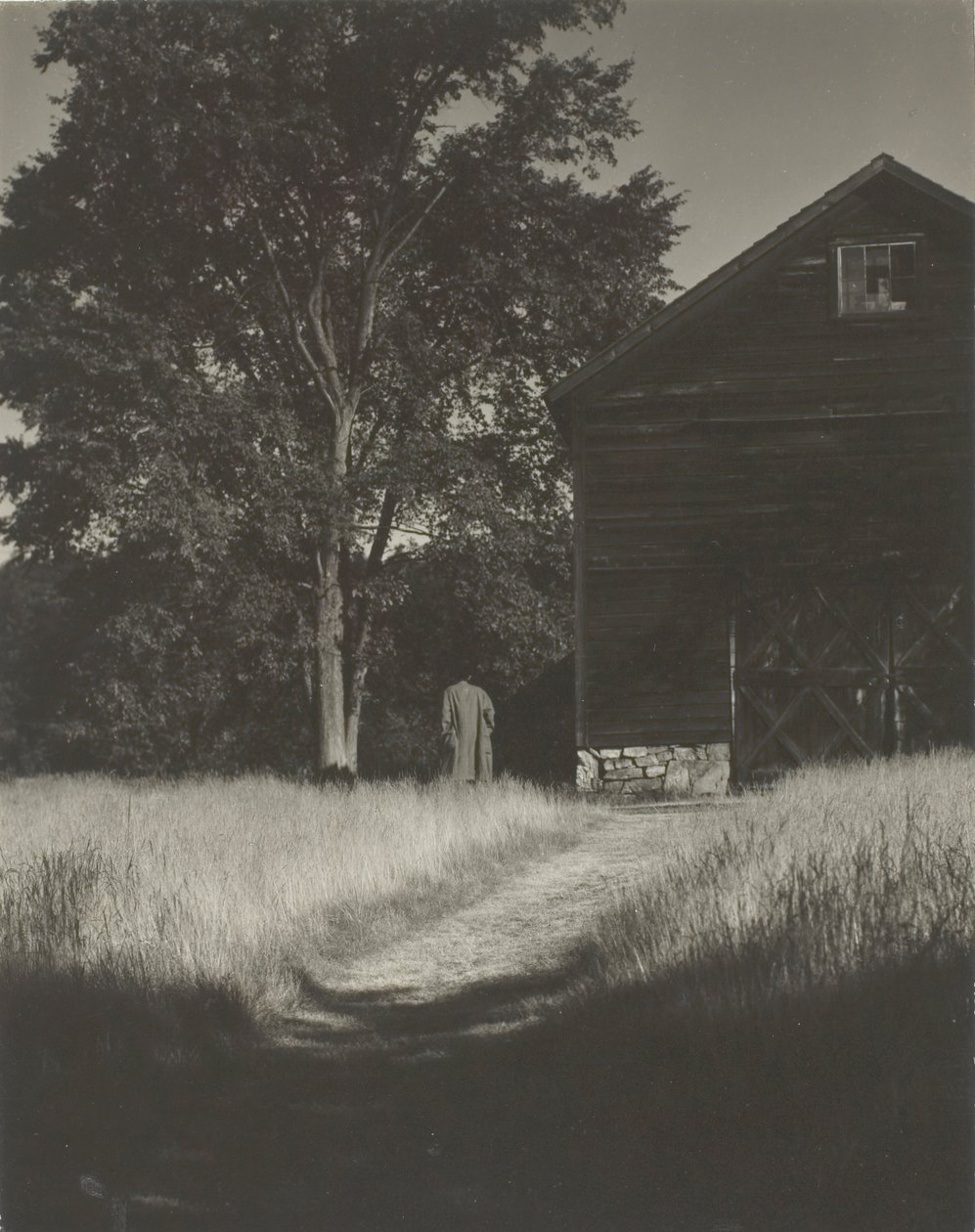 Fienile, Lago George, 1936 da Alfred Stieglitz