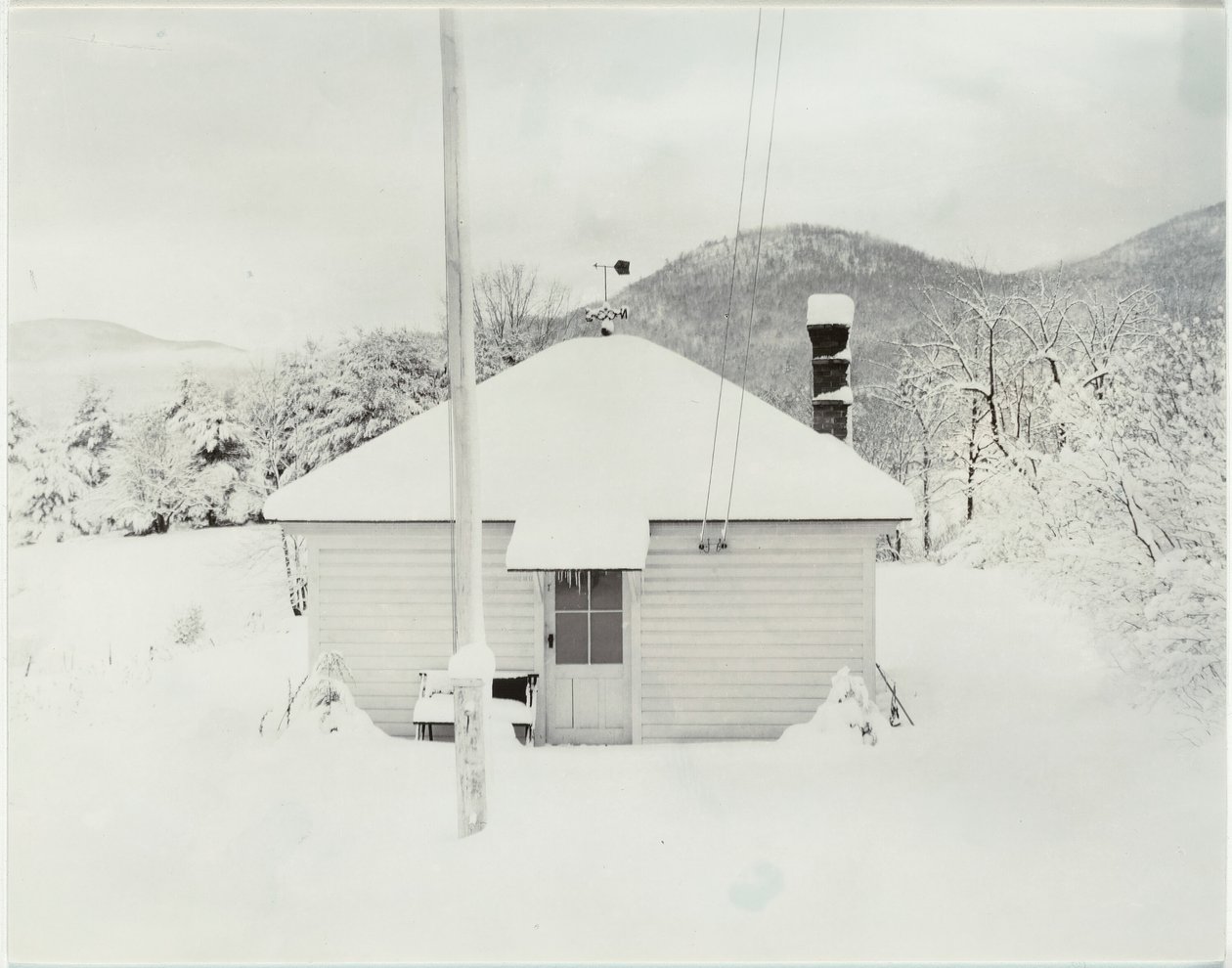 Prima neve e la casetta da Alfred Stieglitz