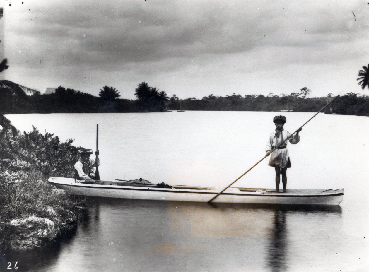 Indiani Seminole in una canoa da American Photographer