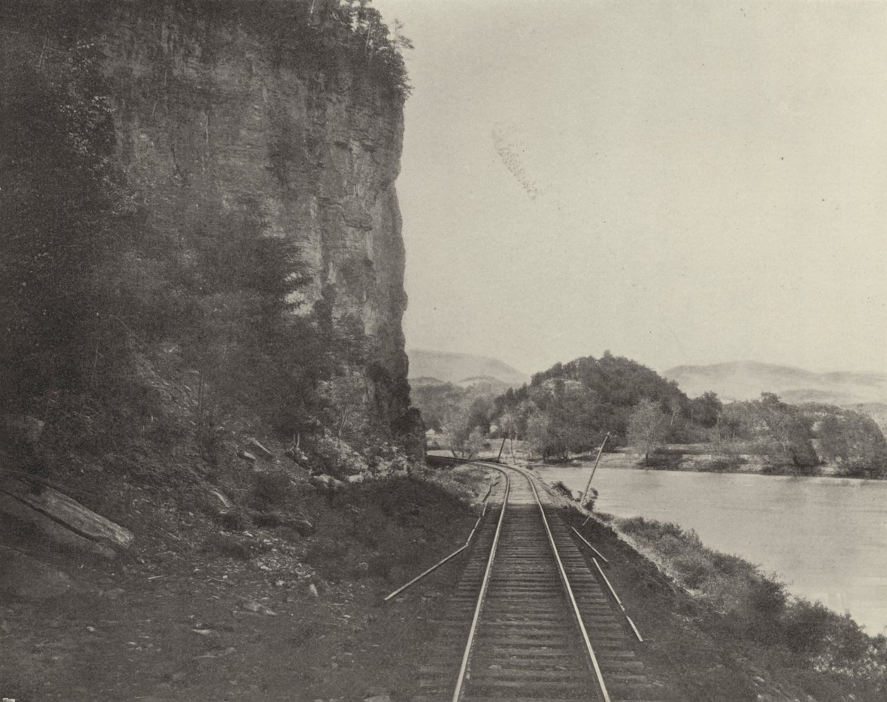 Castle Rock, New River (foto in b/n) da American Photographer (after)