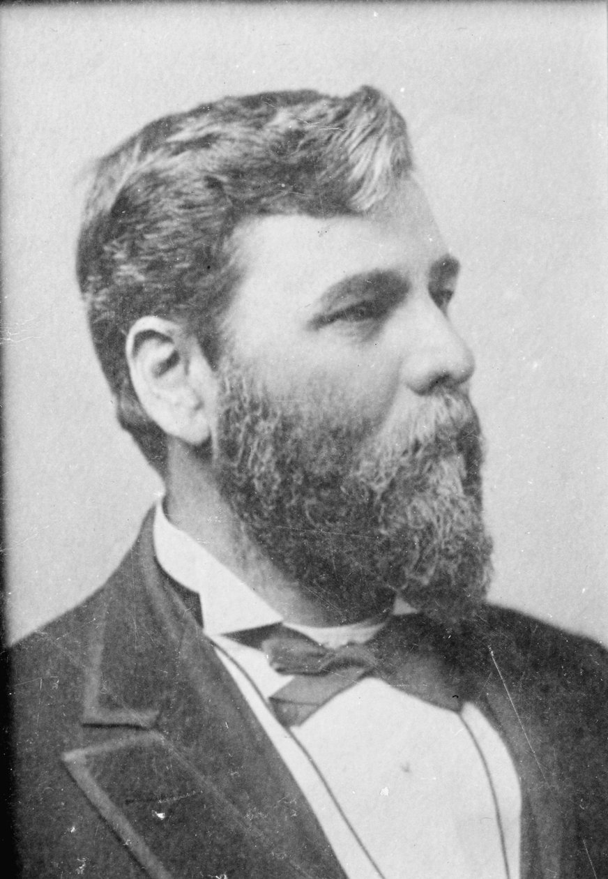 Milton M. Holland da American Photographer