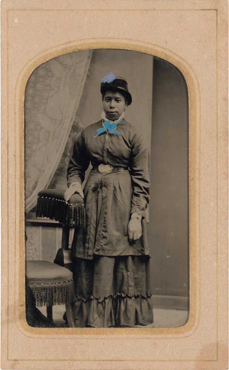 Ritratto di donna, c. 1880 (foto) da American Photographer