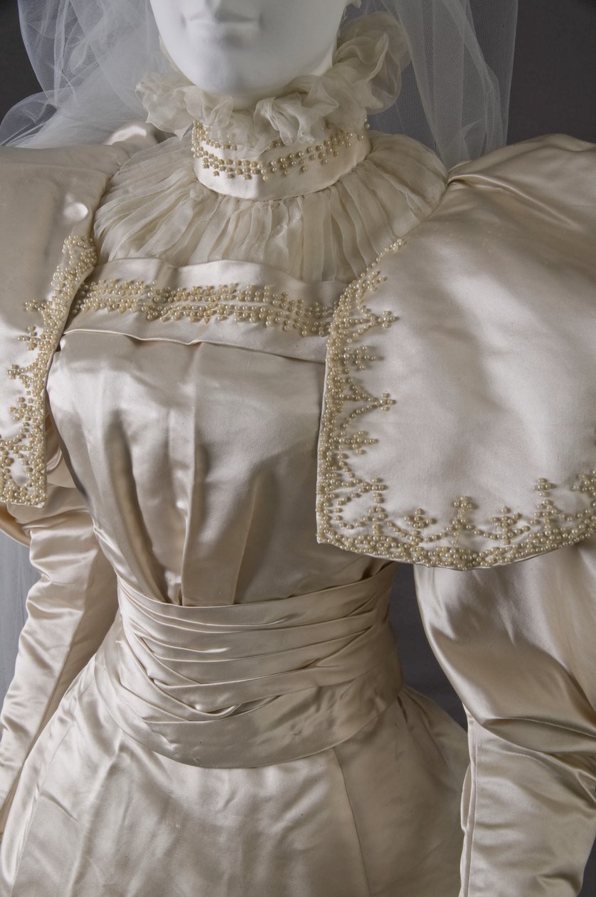 Abito da sposa da American School