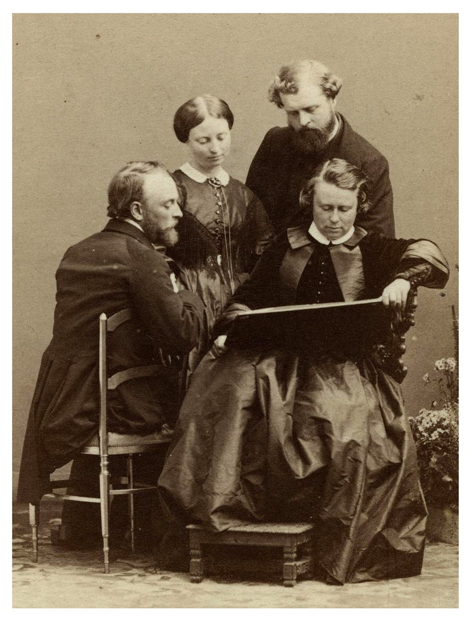 Marie-Rosalie (Rosa) Bonheur con tre membri della famiglia sconosciuti, c.1888 da Andre Adolphe Eugene Disderi