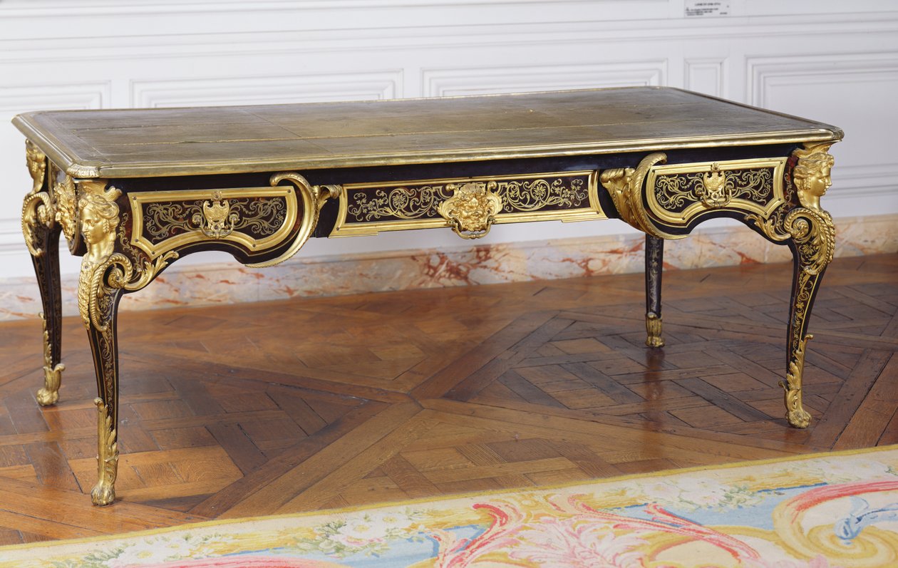 Scrivania piatta (legno dorato e bronzo) da Andre Charles Boulle