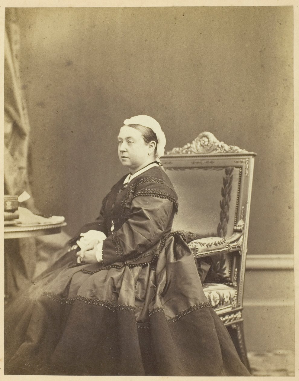 Sua Maestà, la Regina Vittoria da Andre Adolphe Eugene Disderi
