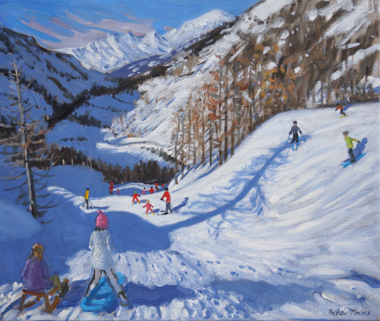 Ombra di un abete e sciatori a Tignes, 2014 da Andrew Macara