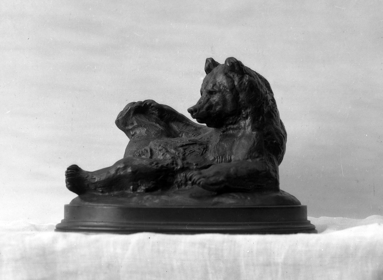 Orso seduto, modellato nel 1833 da Antoine Louis Barye