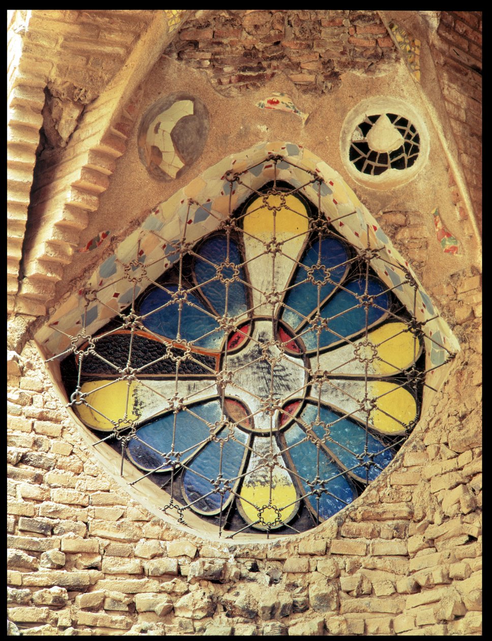 Vetrata colorata da Antonio Gaudi