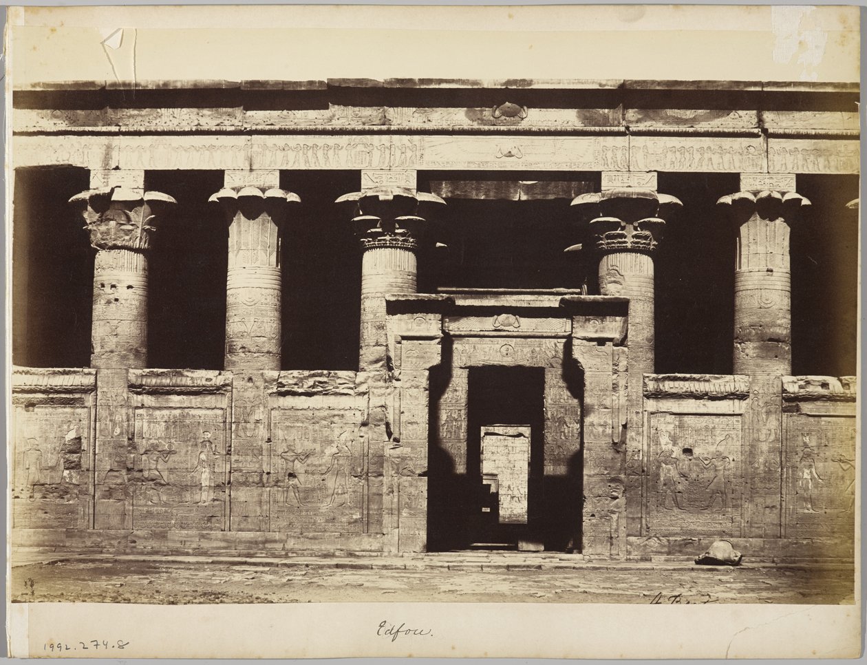Edfu, Egitto da Antonio Beato