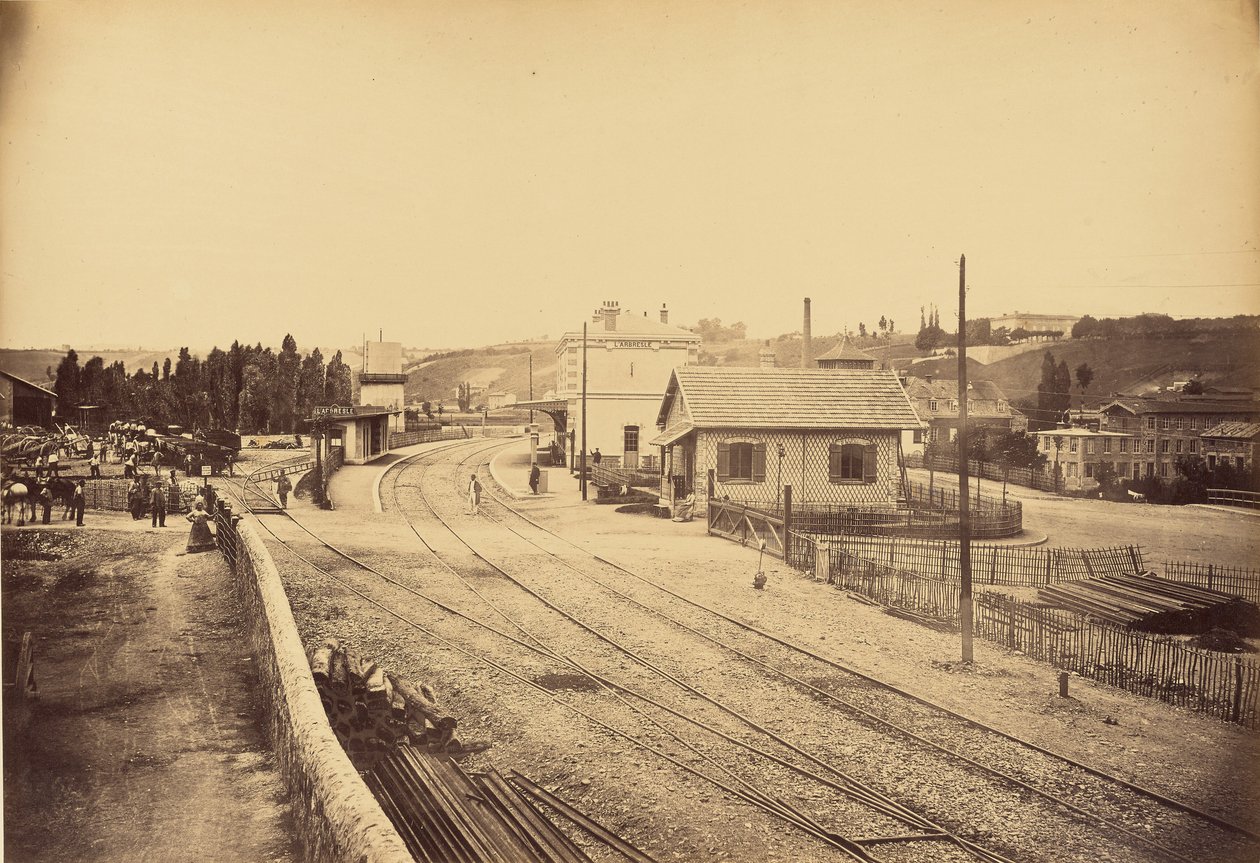 Passaggio a livello e stazione, L