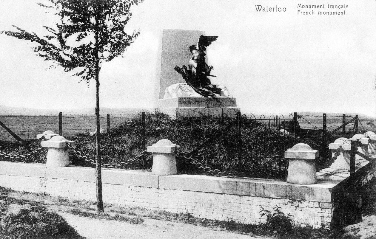 Il Monumento Francese della Battaglia di Waterloo, cartolina commemorativa, c.1912 da Belgian Photographer