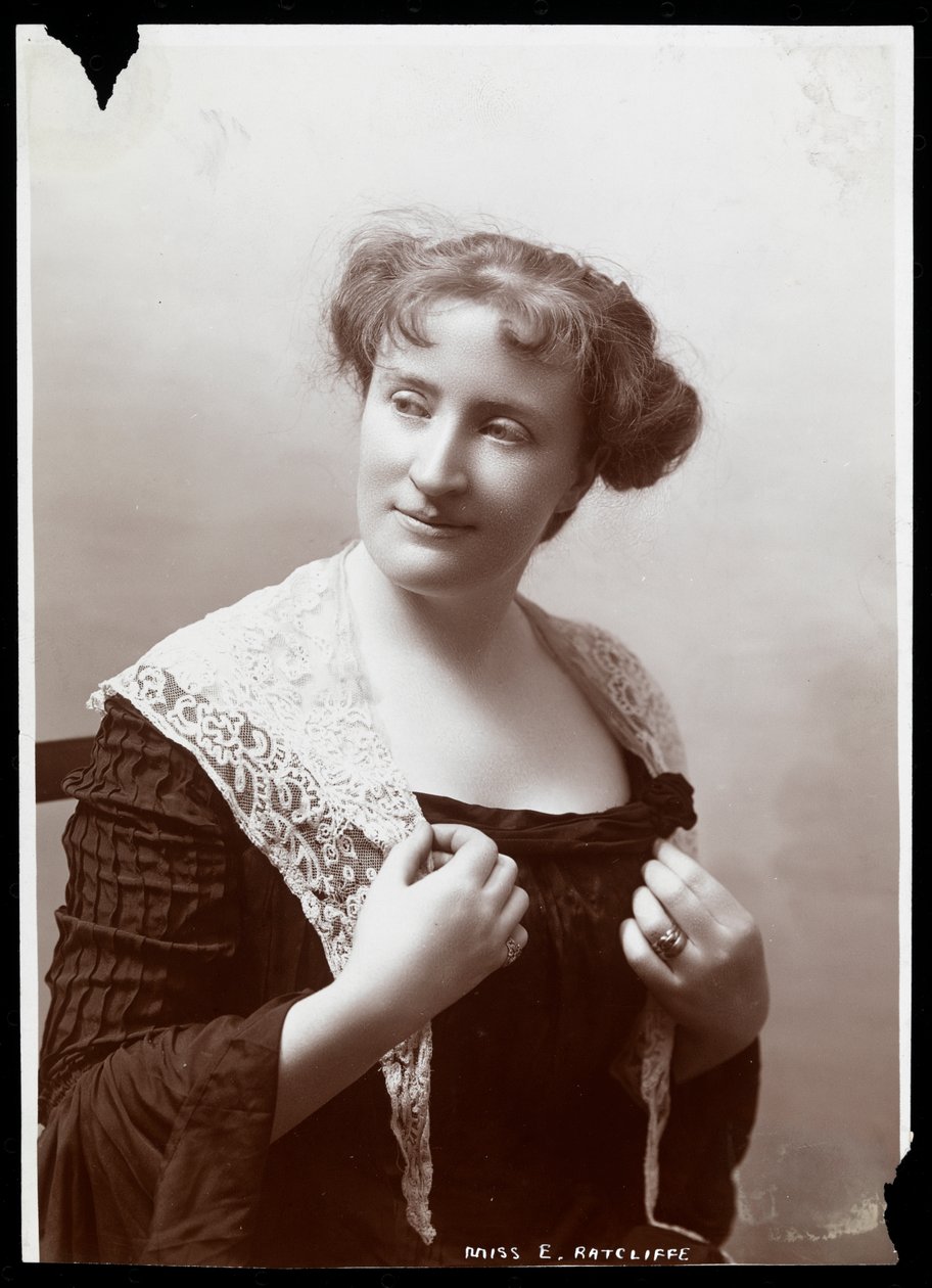 Cecilia Radcliffe (Mrs. Gilmore) da Byron Company
