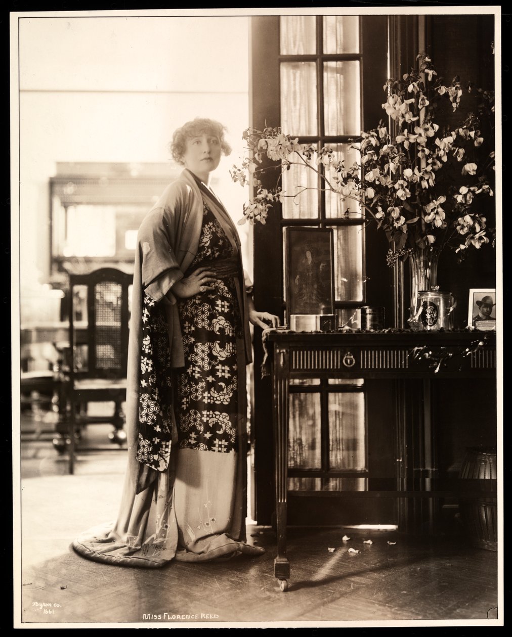 Florence Reed da Byron Company