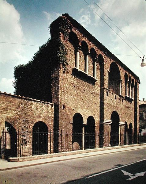 Facciata del Palazzo di Teodorico da Byzantine School