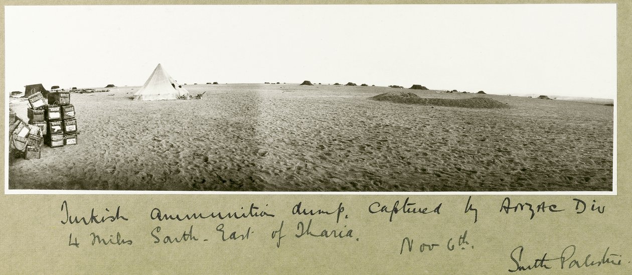 Deposito di munizioni turco, catturato dalla Divisione ANZAC, 4 miglia a sud-est di Tharia, 6 novembre 1917 da Capt. Arthur Rhodes