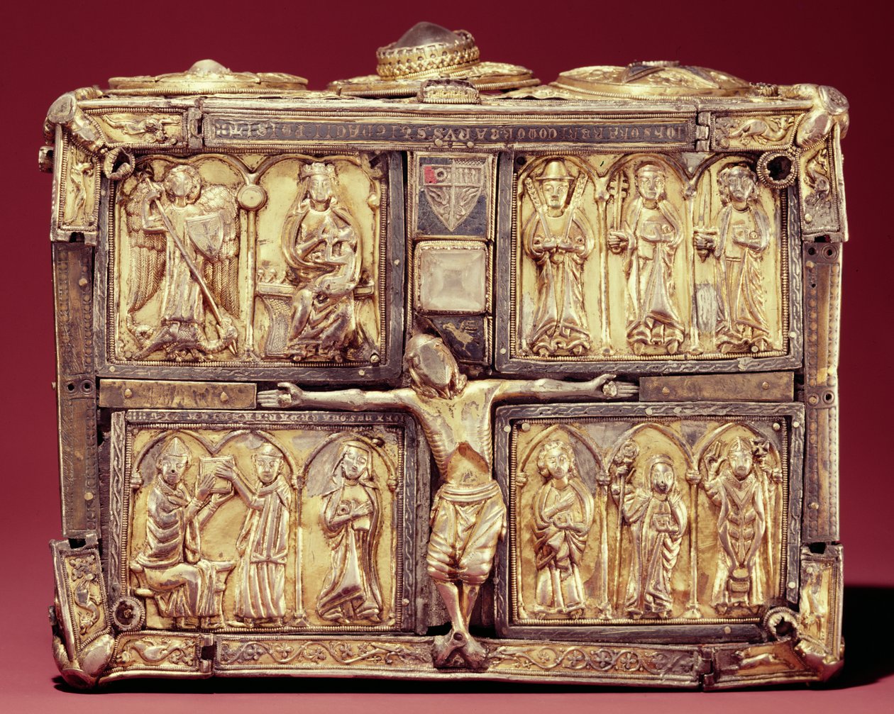 Parte superiore del reliquiario del libro Domnach Airgid, Clones, Contea di Monaghan, VIII secolo, rimodellato intorno al 1350 da Celtic