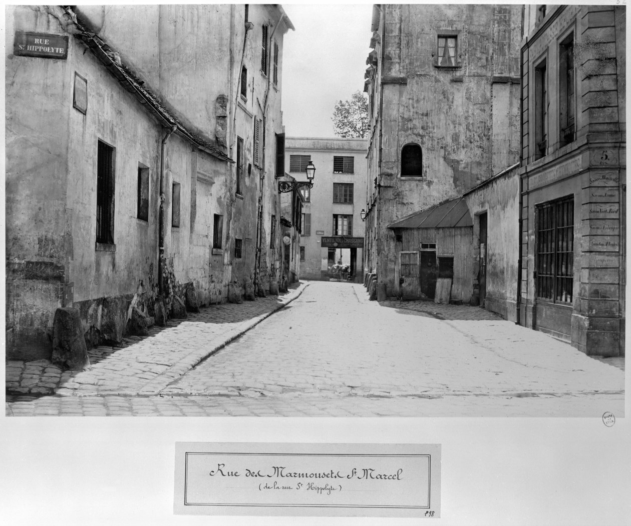 Rue des Marmousets Saint-Marcel, da rue Saint-Hippolyte, Parigi, 1858-78 da Charles Marville