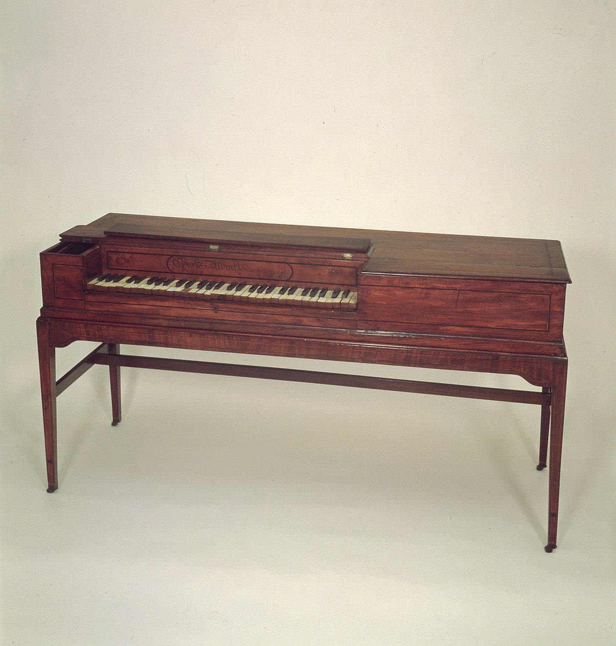 Pianoforte, 1789 (legno) da Charles Albrecht