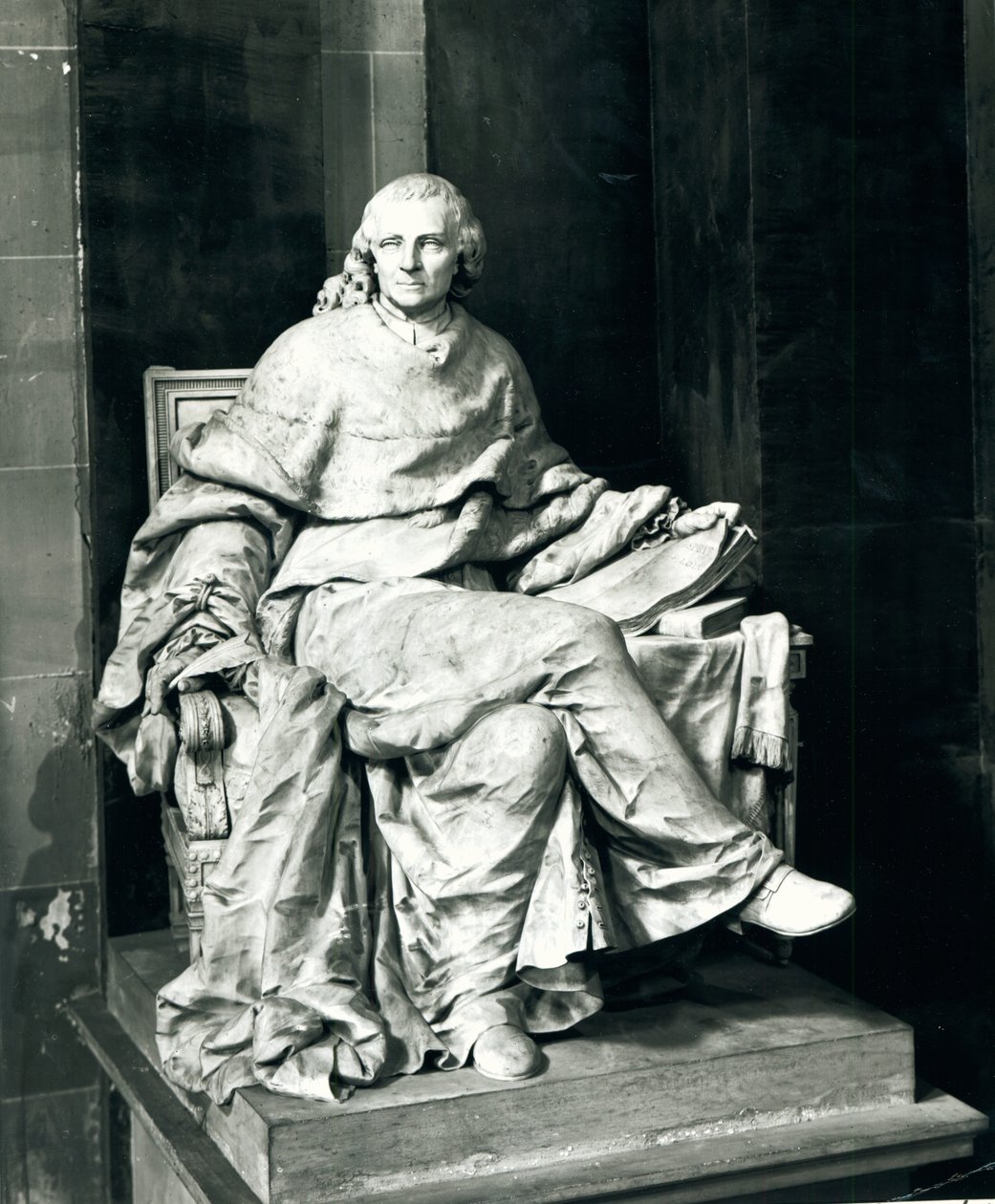 Charles de Secondat (1689-1755) Barone di Montesquieu, 1779 (marmo) da Claude Michel Clodion