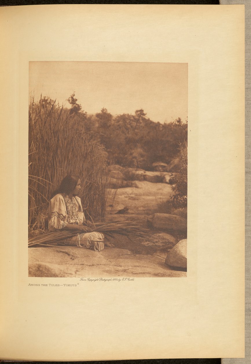 Tra i Tules - Yokuts da Edward S. Curtis