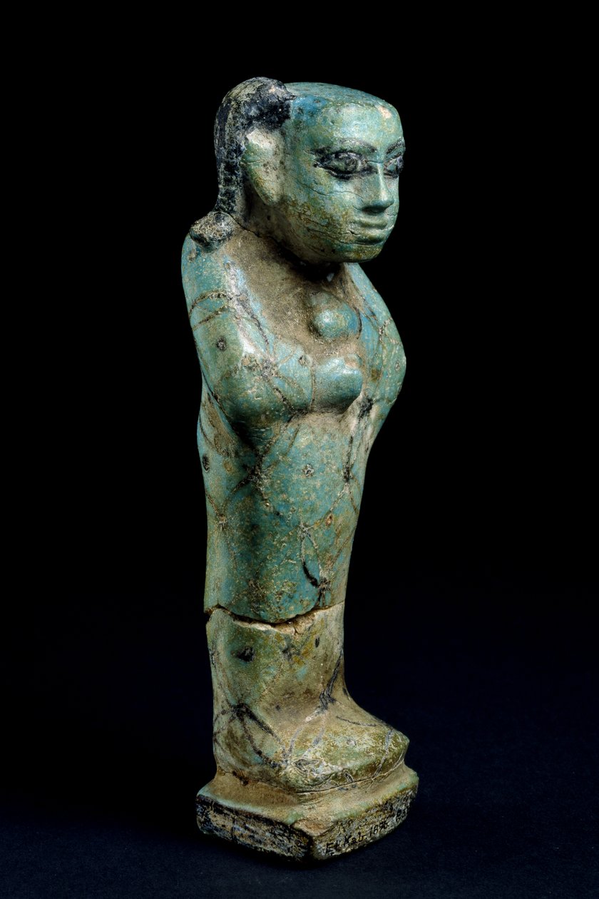Statuetta di un bambino in un sudario da Egyptian 12th Dynasty