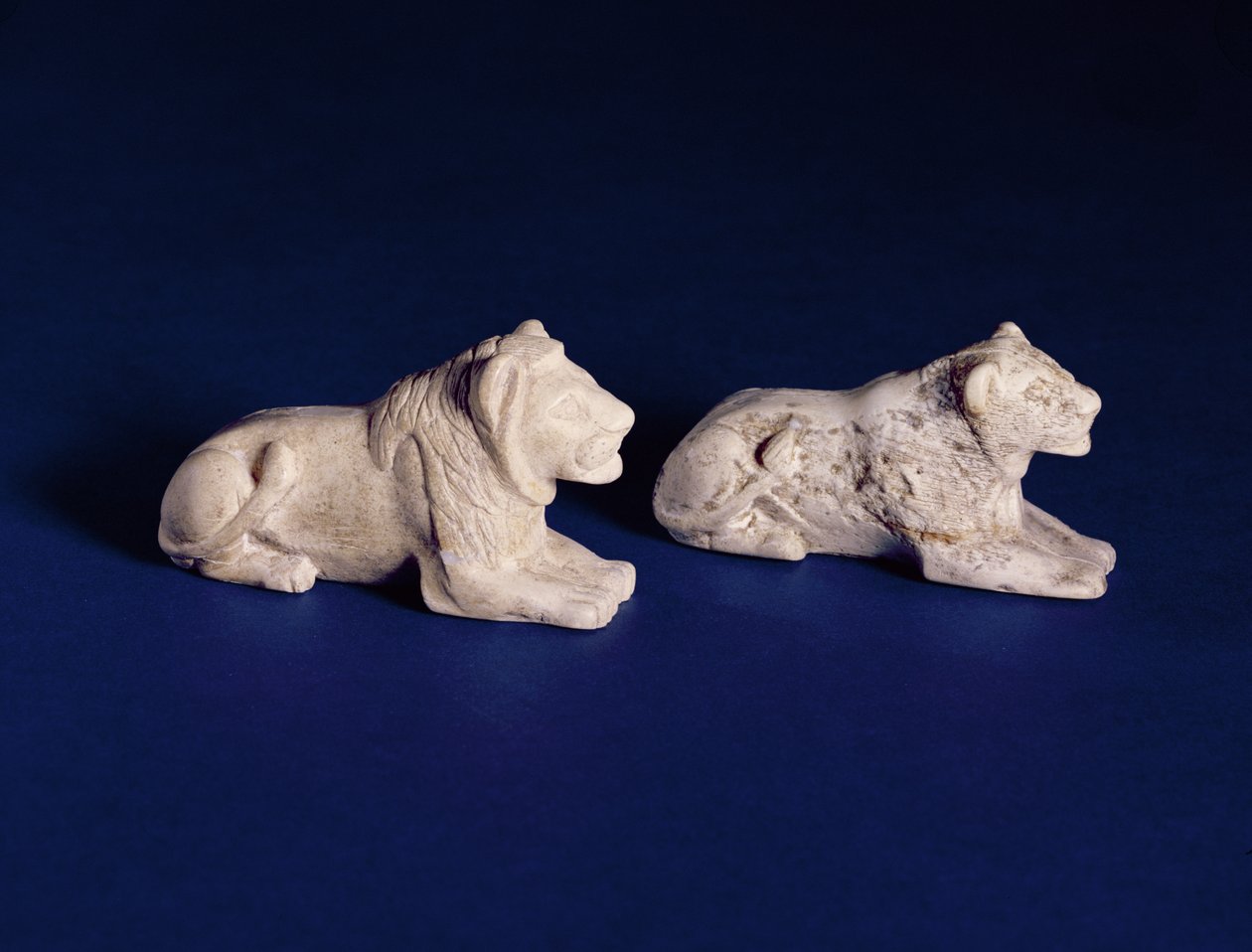Pezzi di gioco a forma di leone da Egyptian 1st Dynasty