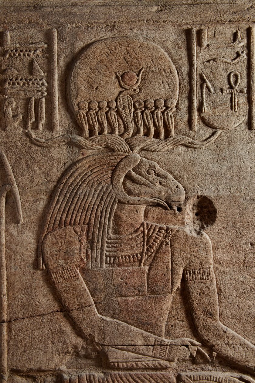 Rilievo su un santuario eretto dal Faraone Taharqa nel cortile del Tempio di Amon costruito da lui a Kawa in Nubia, XXV Dinastia, Periodo Tardo, 690-64 a.C. (dettaglio) da Egyptian 25th Dynasty