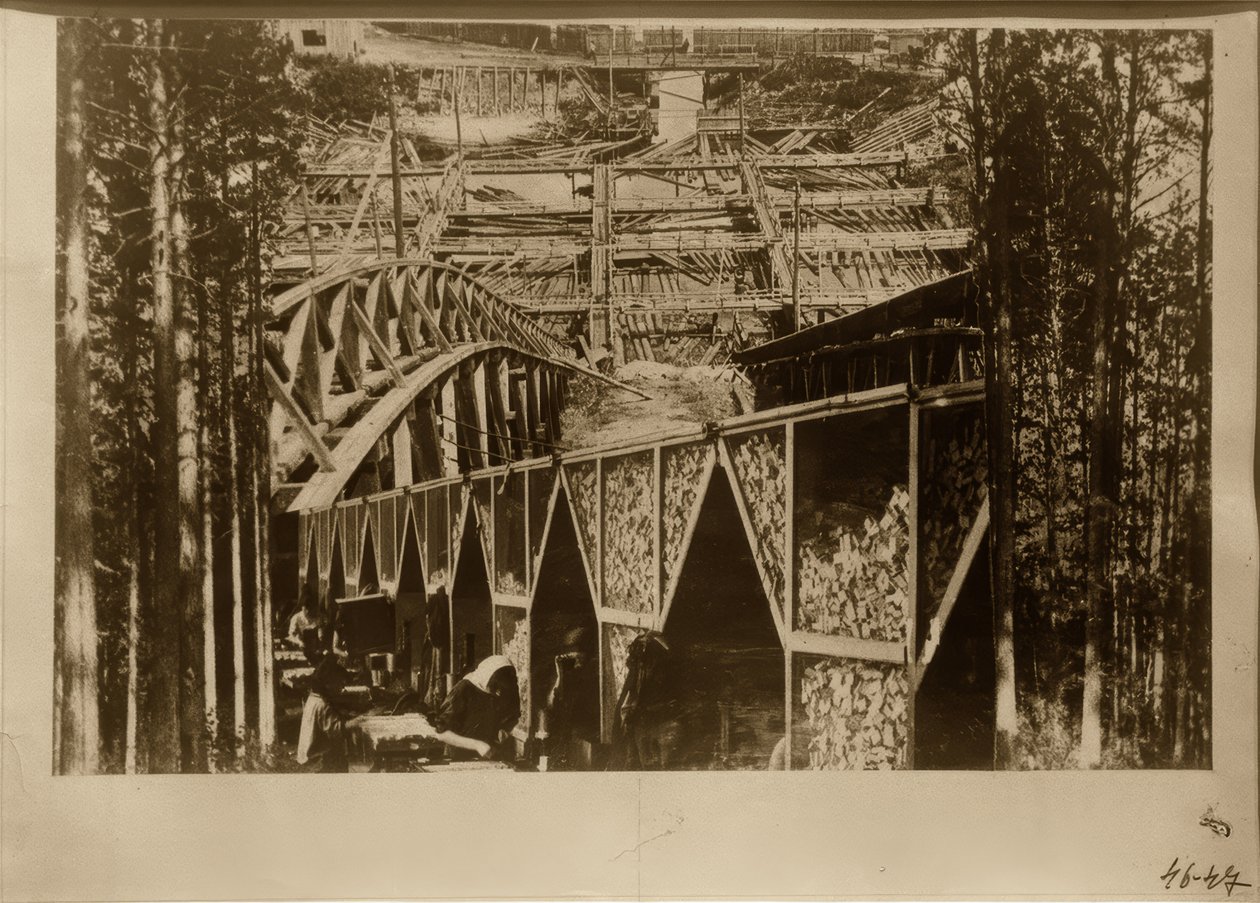 Ponte da Eliezer Markowich Lissitzky