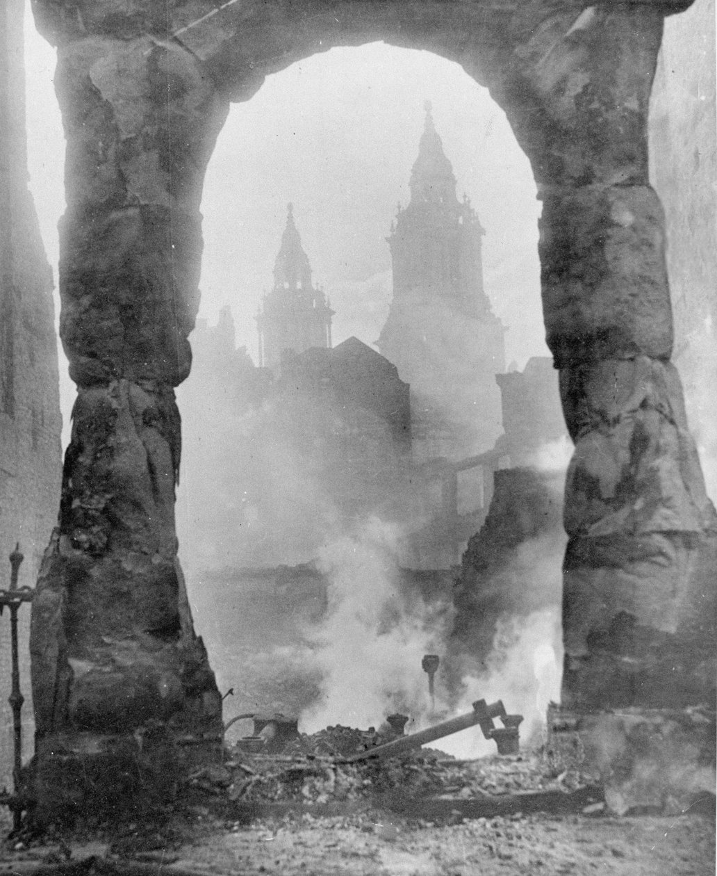 Berlino devastata da English Photographer