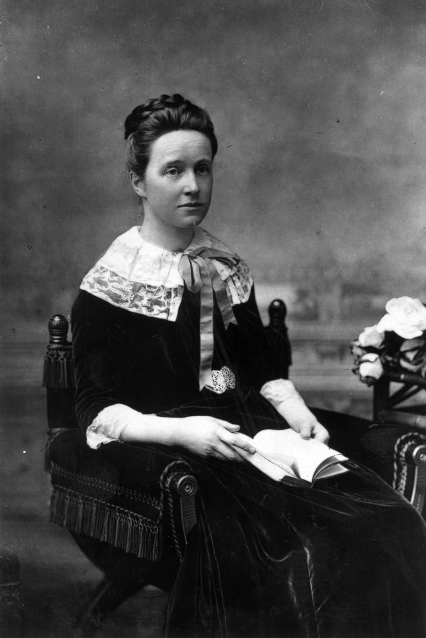 Dame Millicent Fawcett, c.1880 da English Photographer