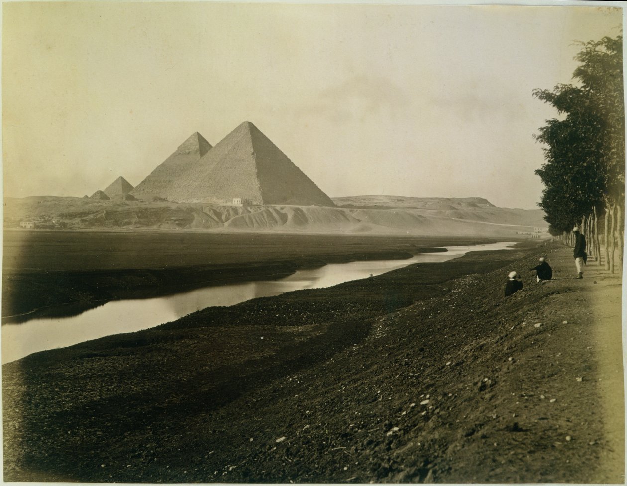 Piramidi, c.1878 da English Photographer