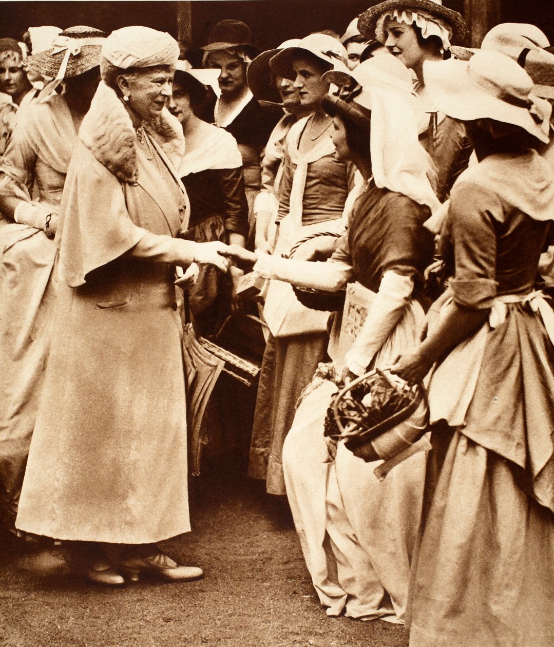 Regina Maria al vecchio mercato e fiera di Westminster a Deans Yard, Westminster da English Photographer