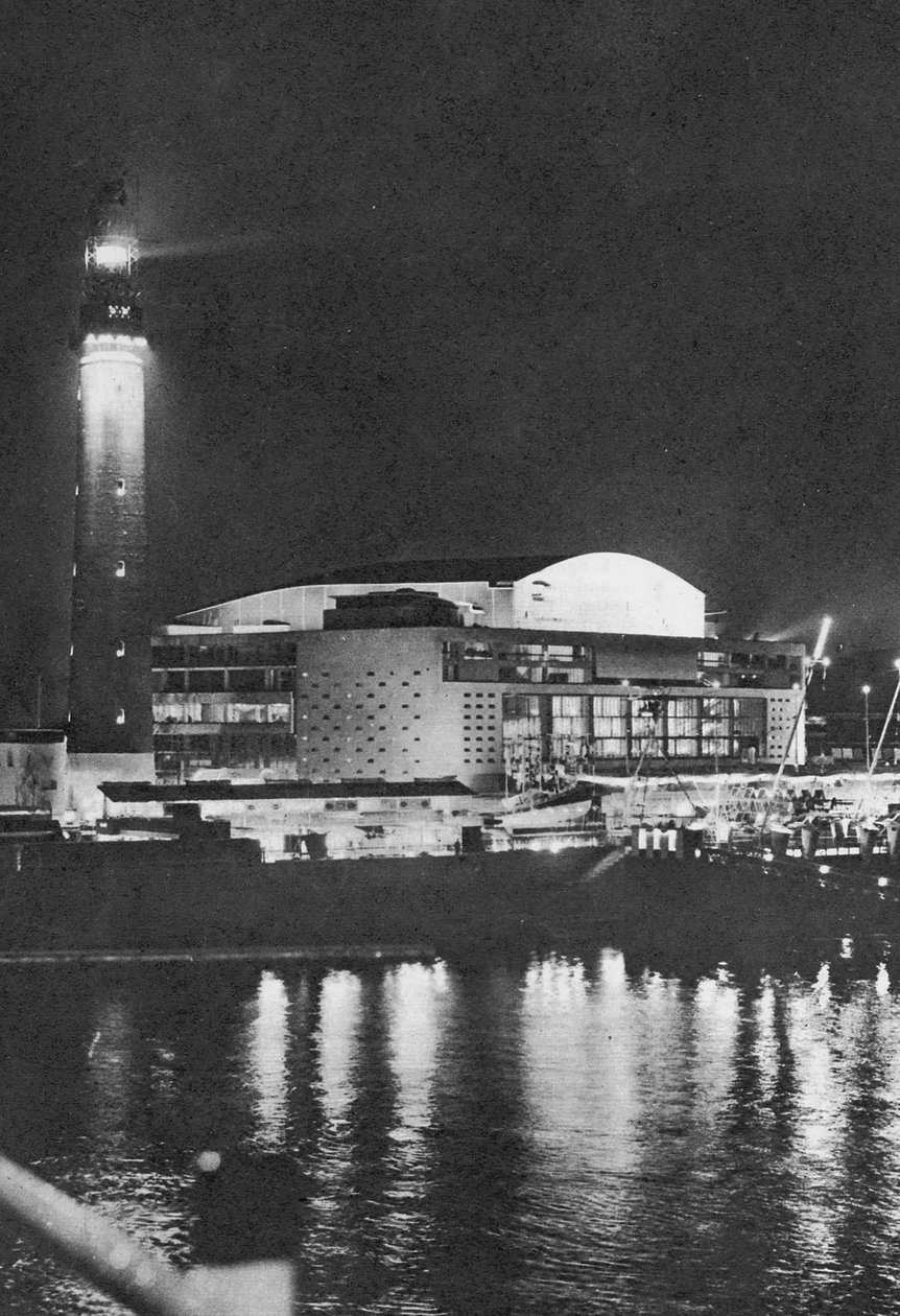 Southbank di notte, 1951 da English Photographer