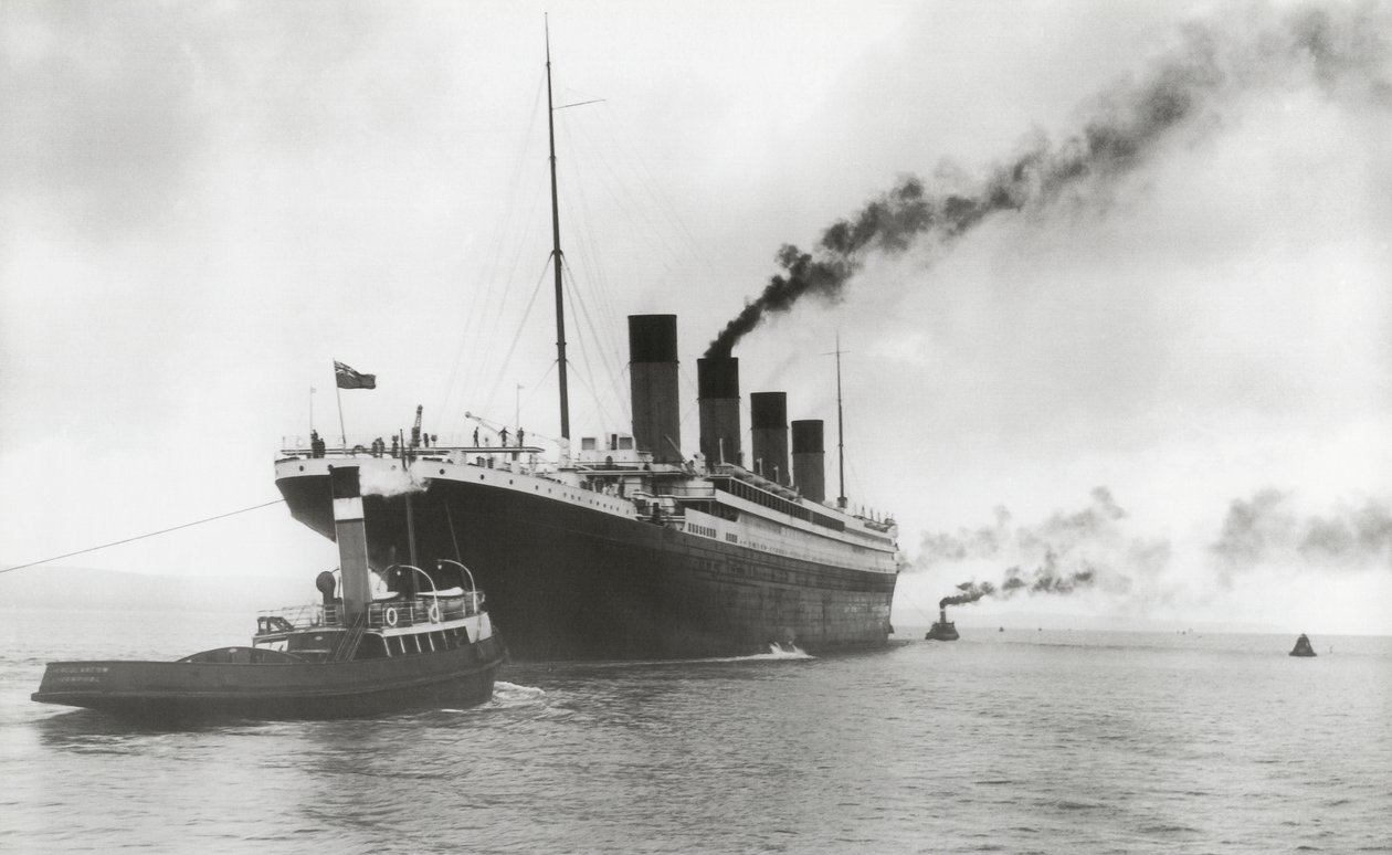 Titanic pronta per il suo viaggio inaugurale, 2 aprile 1912 da English Photographer