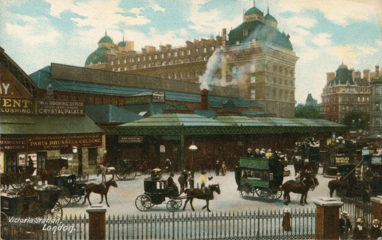 Victoria Station, Londra da English Photographer