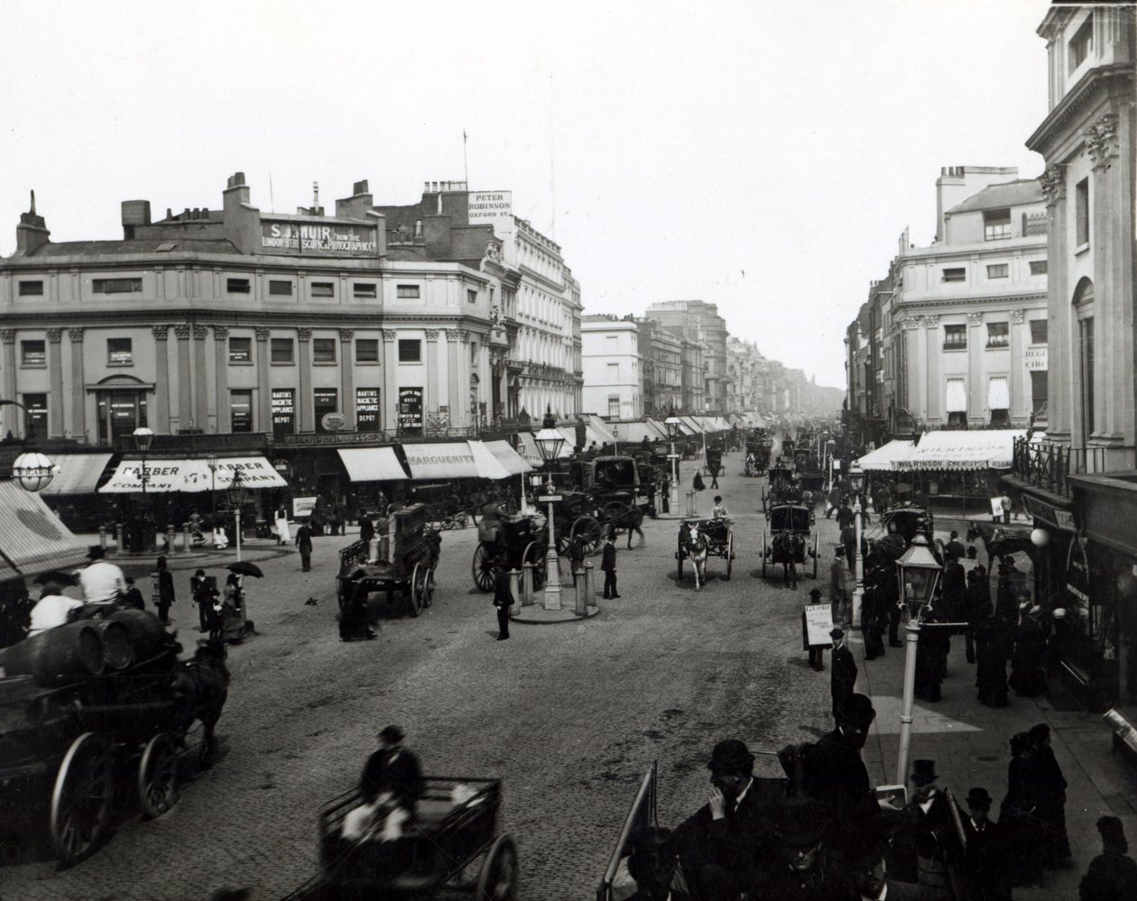 Vista lungo Oxford Street, Londra, c.1890 da English Photographer