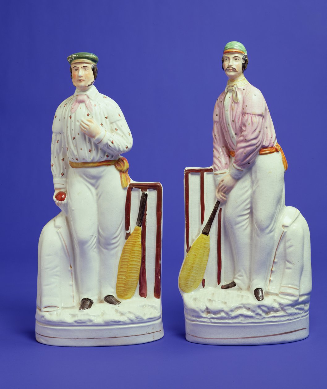 Coppia di giocatori di cricket in ceramica di Staffordshire, reputati rappresentare George Parr e Julius Caesar da English School