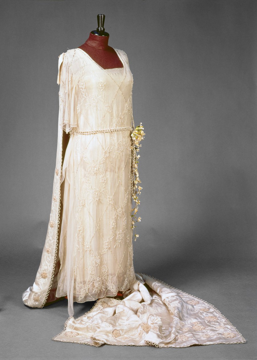 Abito da sposa indossato da Mary, Principessa Reale, 1922 da English School