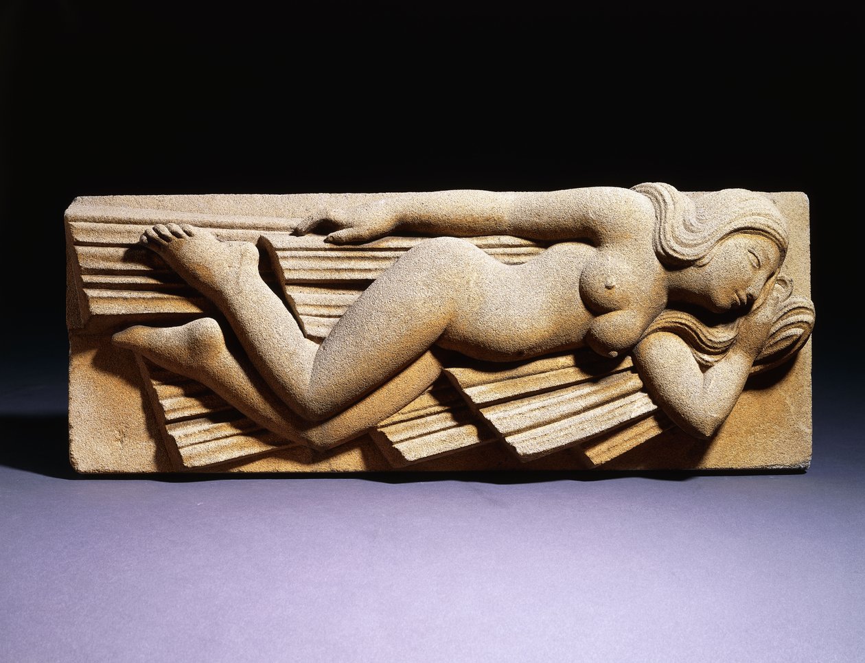 Modello per scultura: Il vento del sud da Eric Gill