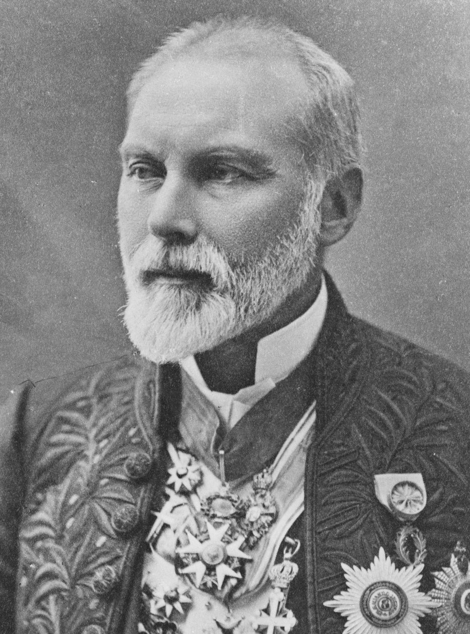 Ritratto di Eugène-Jean-Baptiste-Claude Guillaume da Eugene Pirou