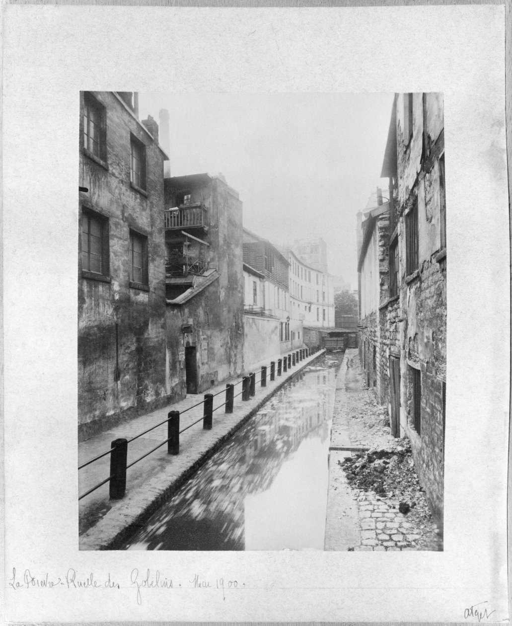 La Bievre, Ruelle des Gobelins, Parigi, maggio 1900 da Eugène Atget