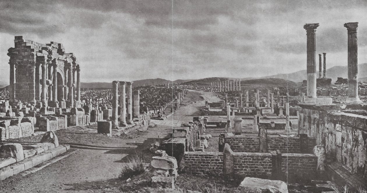 Timgad (foto b/n) da European Photographer