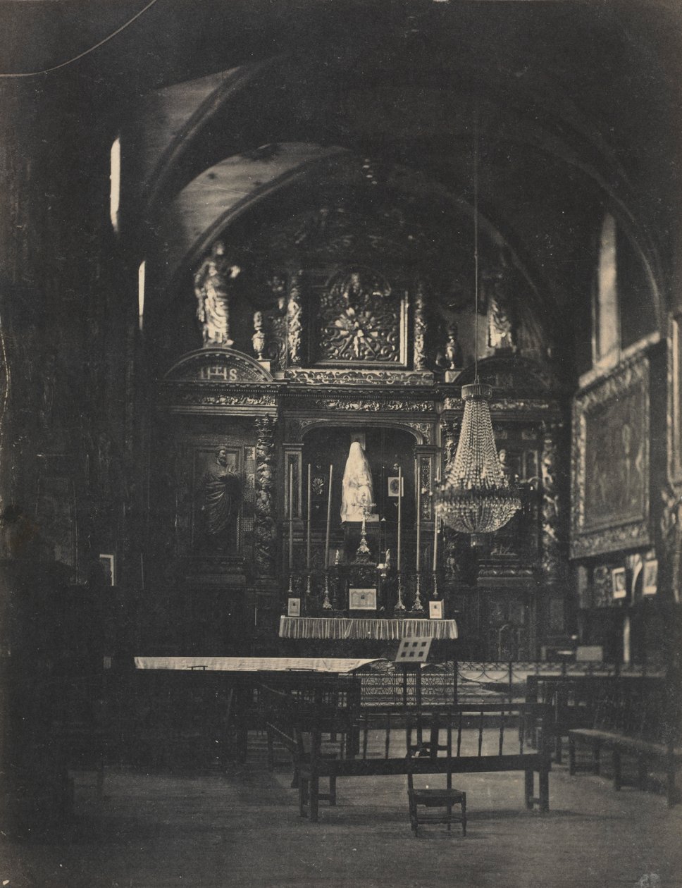 Interno della chiesa, c. 1855 da Farnham Maxwell Lyte