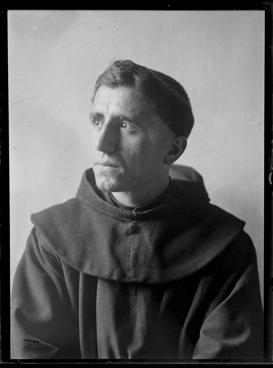 Ritratto di un francescano ad Assisi da Ferdinand Schmutzer