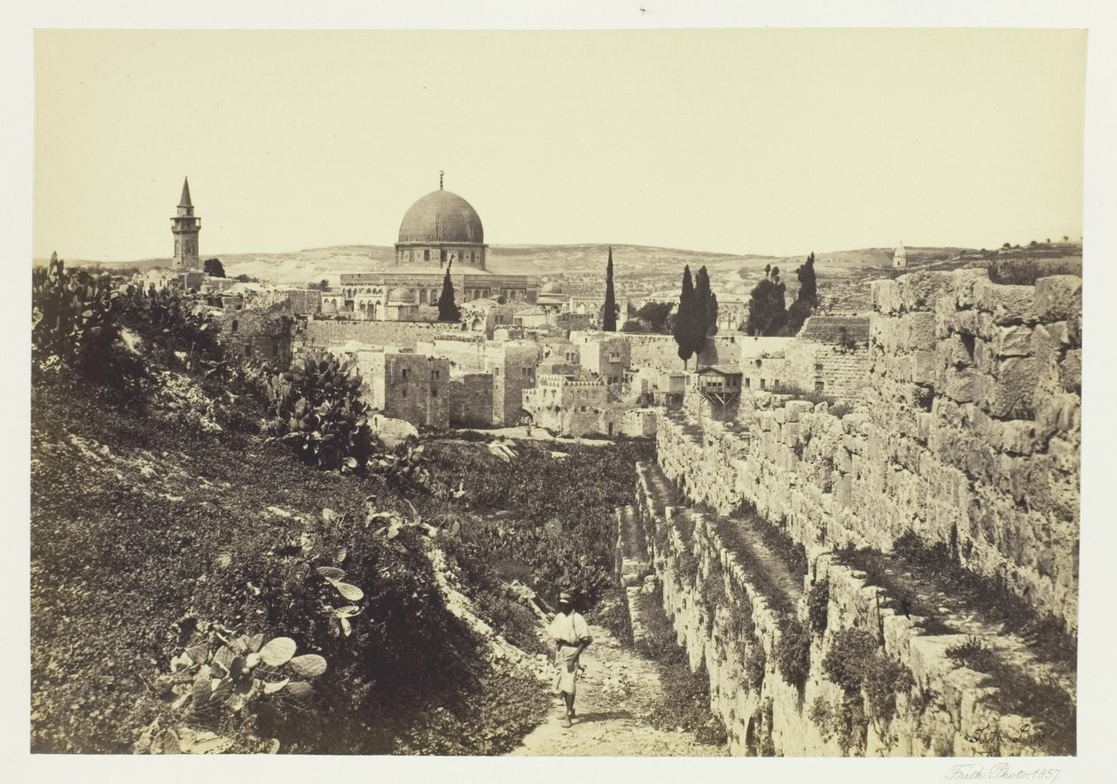 Mura della città e Moschea di Omar, Gerusalemme da Francis Frith