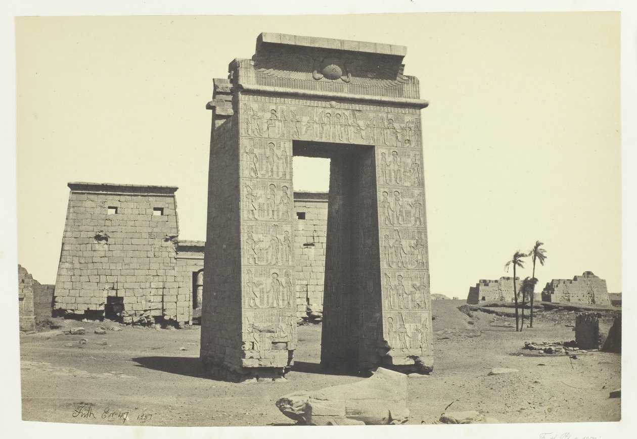 Portale scolpito, Karnak da Francis Frith
